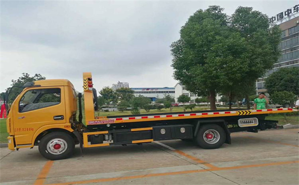 合肥定远24小时拖车救援电话号码，定远道路救援公司怎么收费的
